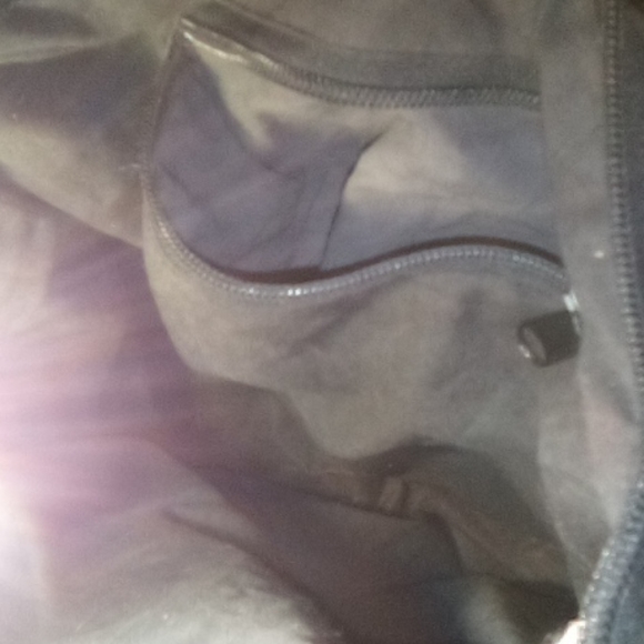 Hand bag - Picture 2 of 3